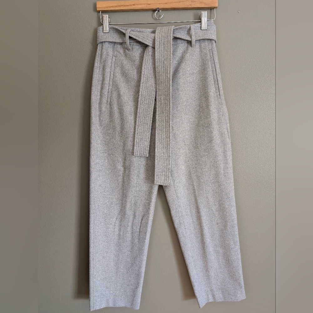 Aritzia Wilfred Gray Wool Blend Cropped Trouser Pants  Size 4